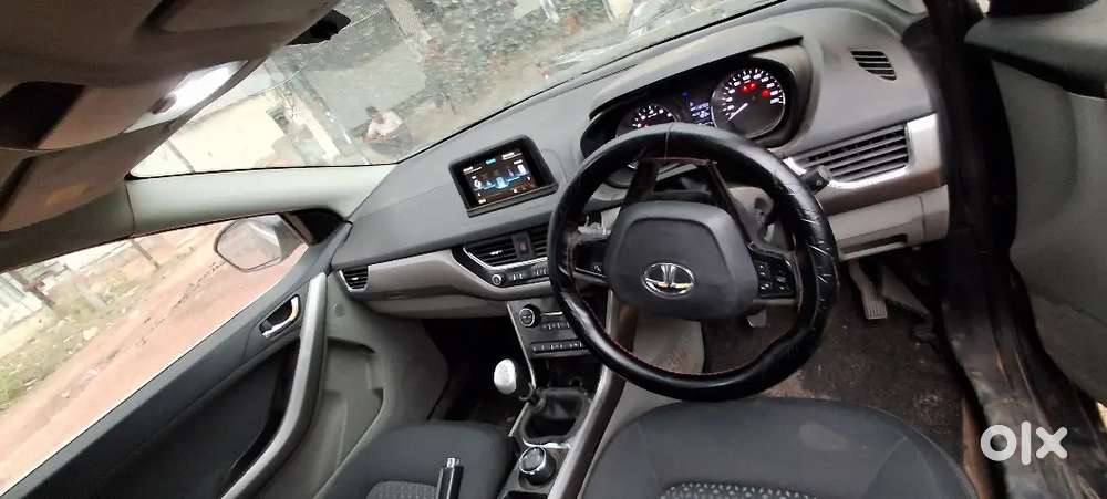 Tata Nexon 2019 Diesel 112000 Km Driven Top Model Pus Batan