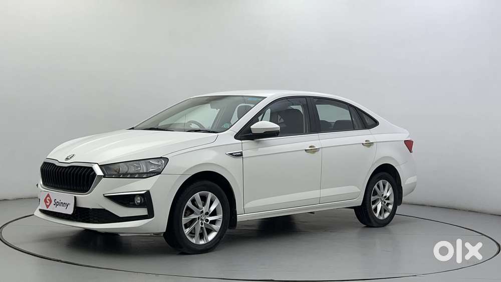 Skoda Slavia Ambition 1.0l Tsi Mt, 2022, Petrol