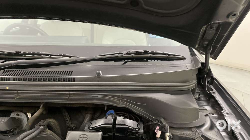 Hyundai Verna 1.5 Sx (o) Petrol Mt, 2024, Petrol