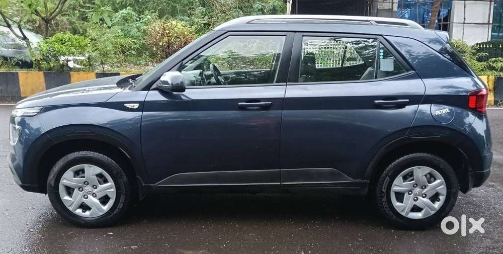 Hyundai Venue S, 2019, Petrol