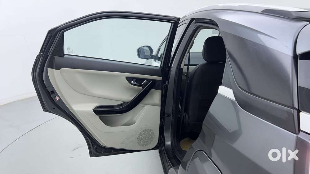 Tata Nexon 1.2 Revotron Xza Plus, 2022, Petrol