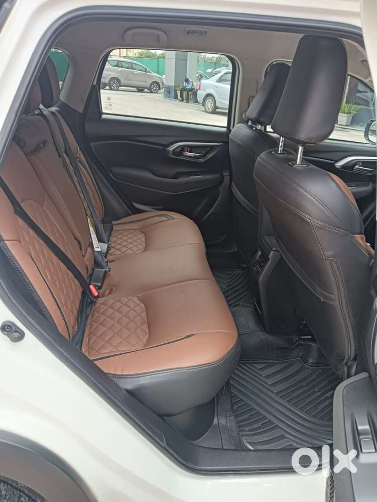 Toyota Urban Cruiser Hyryder Petrol Well Maintained