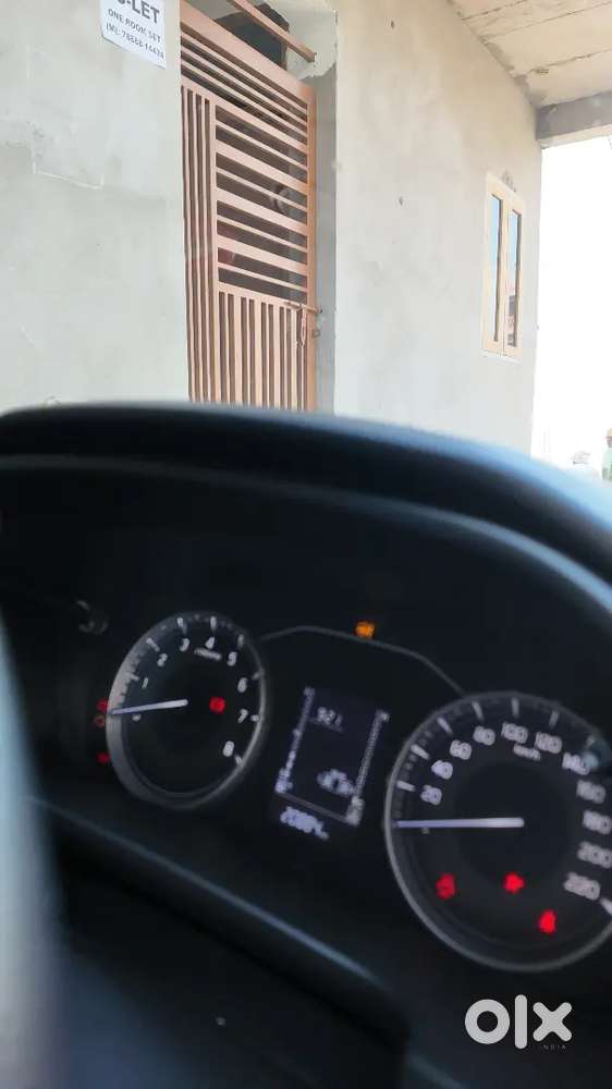 Sale/ Rent Maruti Suzuki Brezza 2024 Lxi