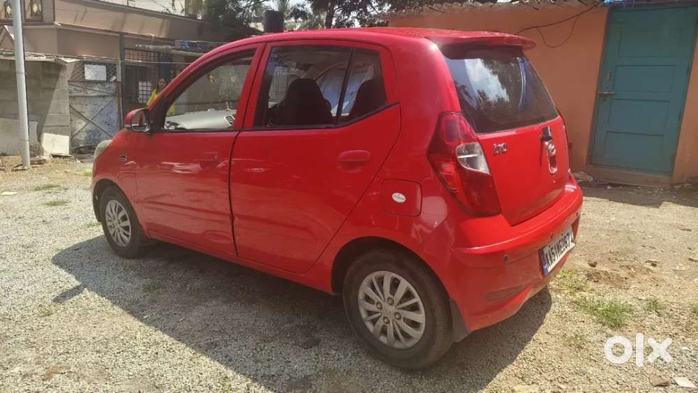 Hyundai I10 Sportz At, 2013, Petrol