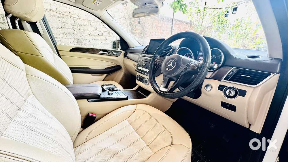Mercedes-benz Gls 400 Petrol 4 Matic, 2017, Petrol