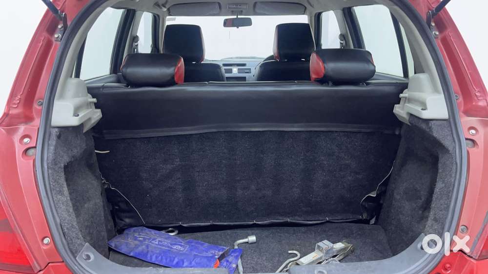 Maruti Suzuki Swift Vxi Bsiv, 2011, Petrol