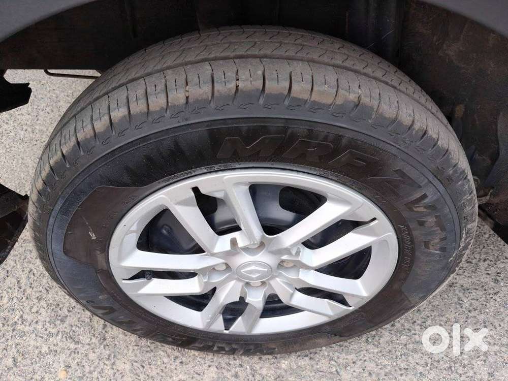 Renault Triber Rxt, 2022, Petrol