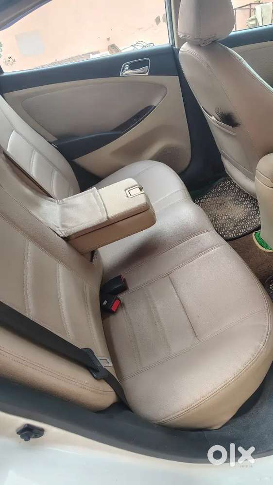 Hyundai Verna 2014 2nd Top Model
