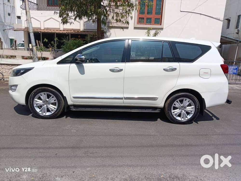 Toyota Innova Crysta 2.8z Automatic, 2019, Diesel