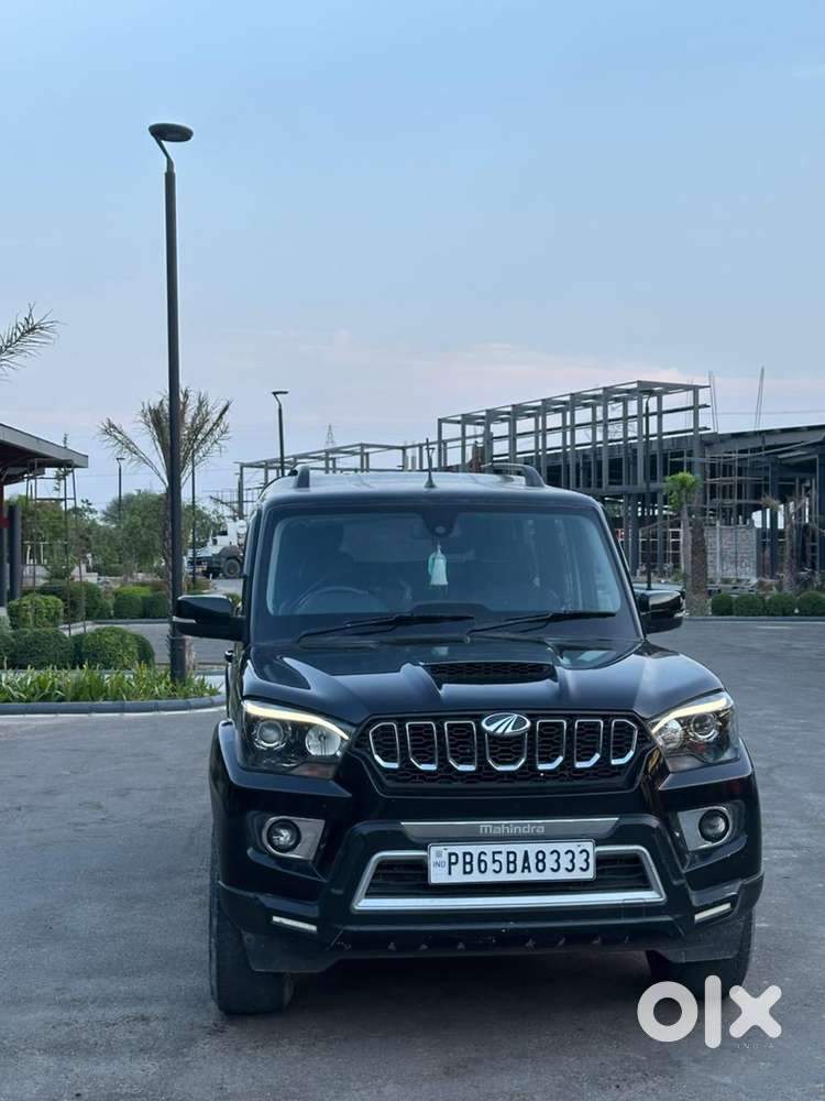 Mahindra Scorpio Classic 2021