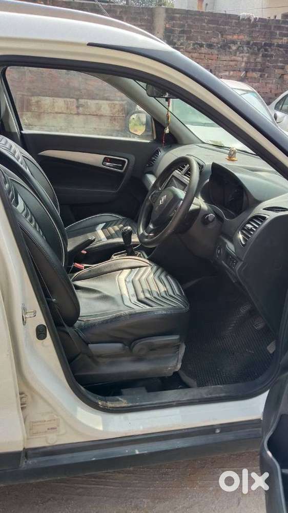 Maruti Suzuki Brezza Zxi Plus At, 2022, Petrol