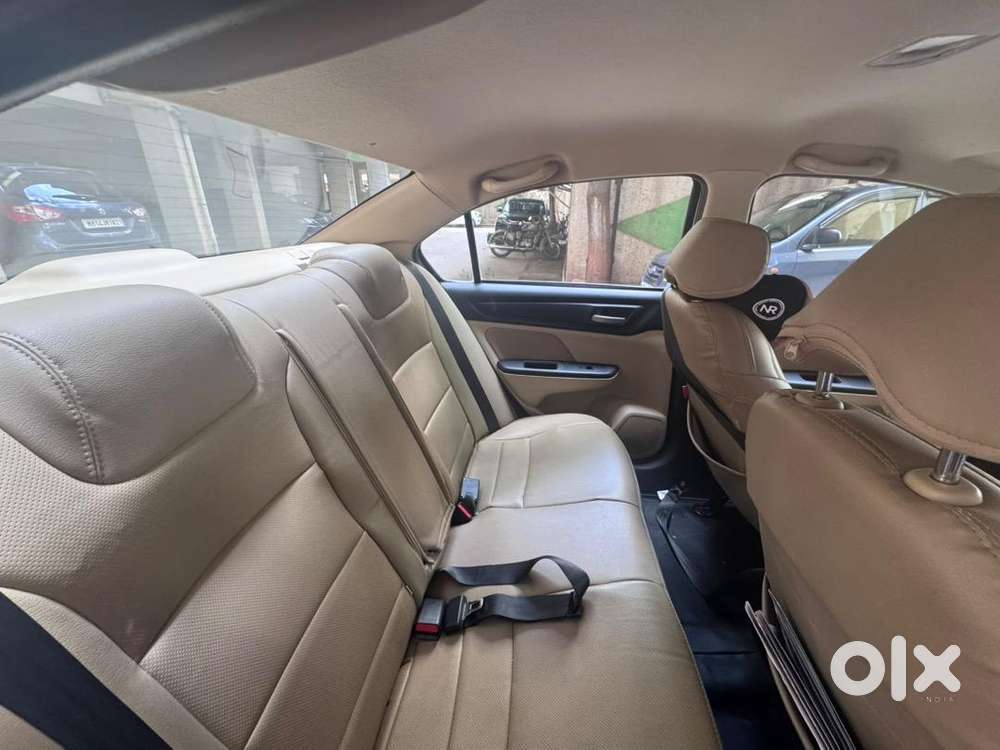 Honda Amaze 2nd Gen 2023 Petrol 21300 Km Driven