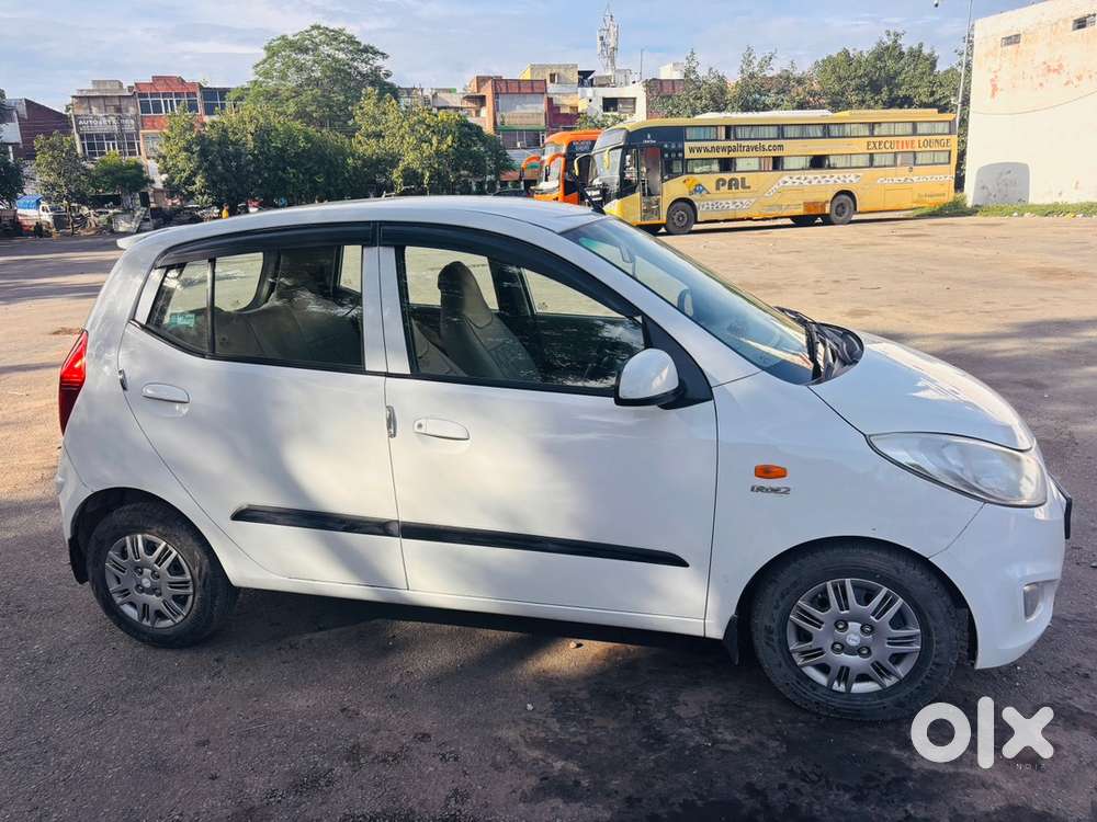 Hyundai I10 Sportz Petrol Manual 2014