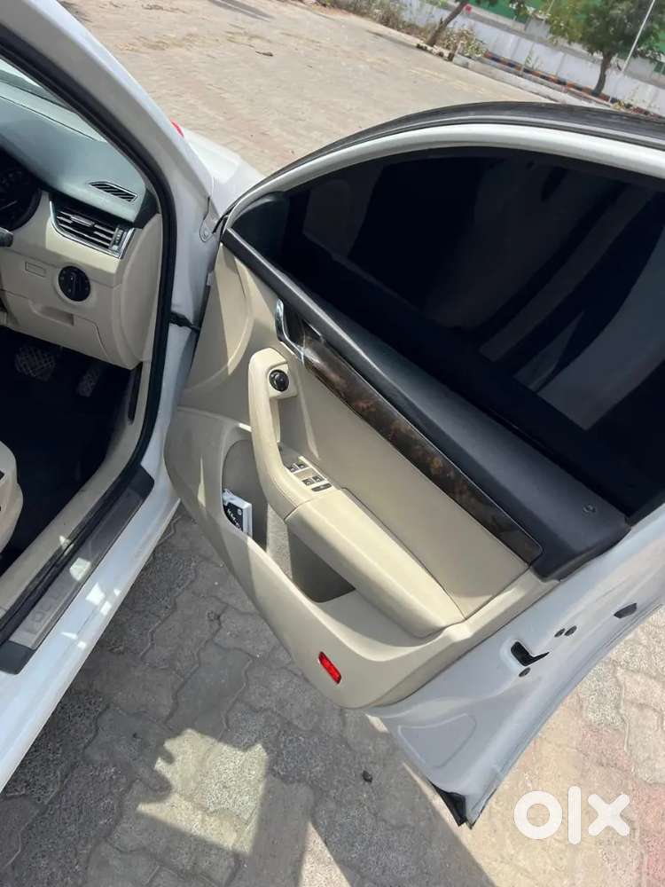 Skoda Octavia Elegance 2014 Diesel Automatic