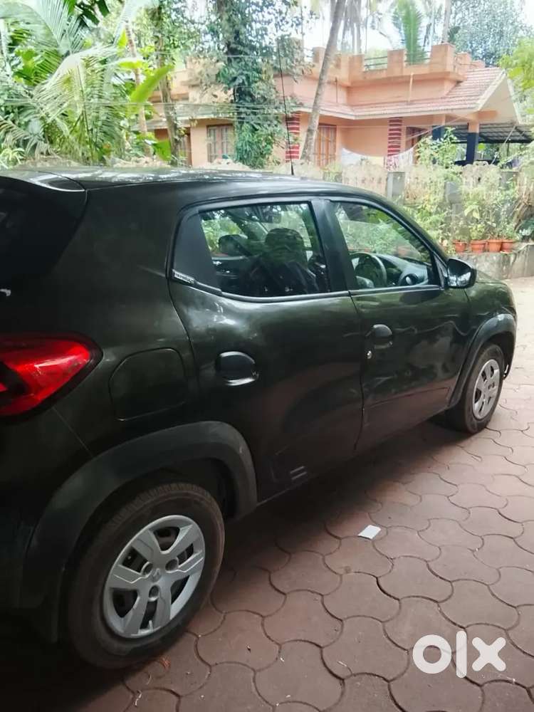 Urgent Sale Renault Kwid Rxt 2016