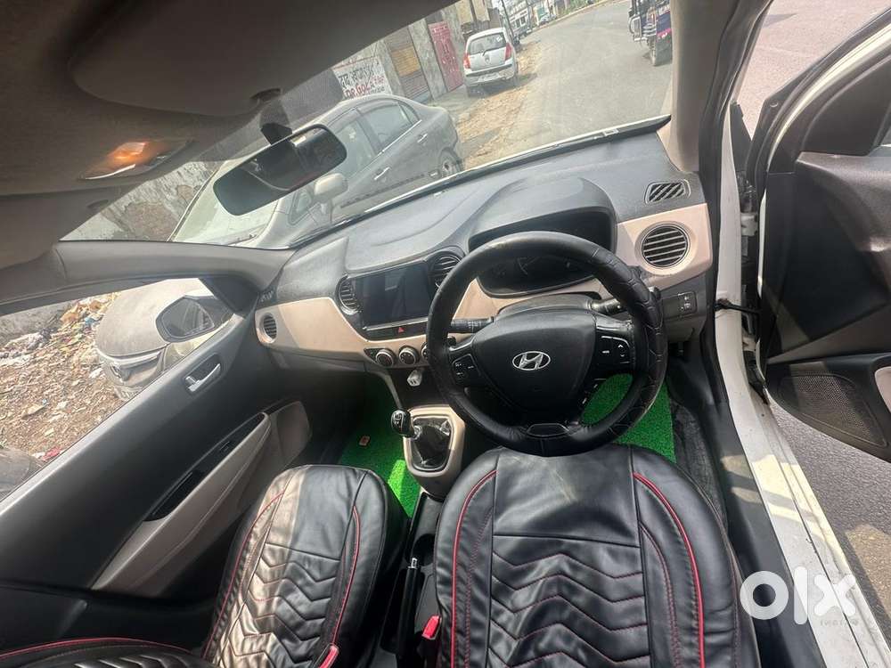 Hyundai Grand I10 2015 Car