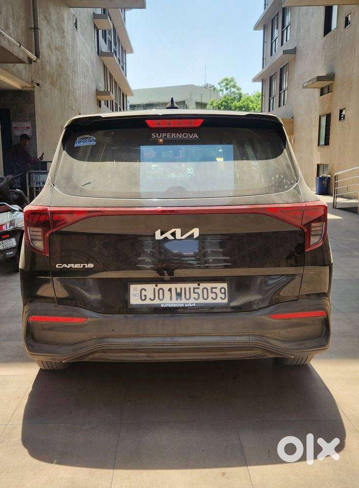 Kia Carens G 1.5 6mt Premium (o) 7-seater, 2024, Diesel