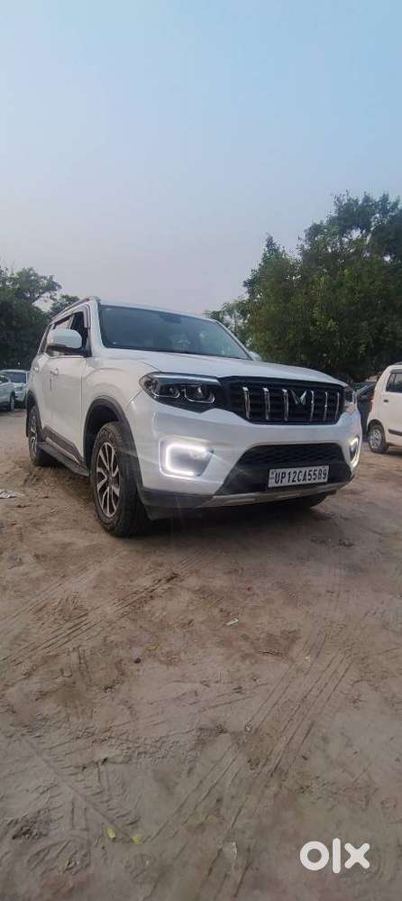 Mahindra Scorpio N Z8 Petrol At 7 Str, 2025, Cng & Hybrids