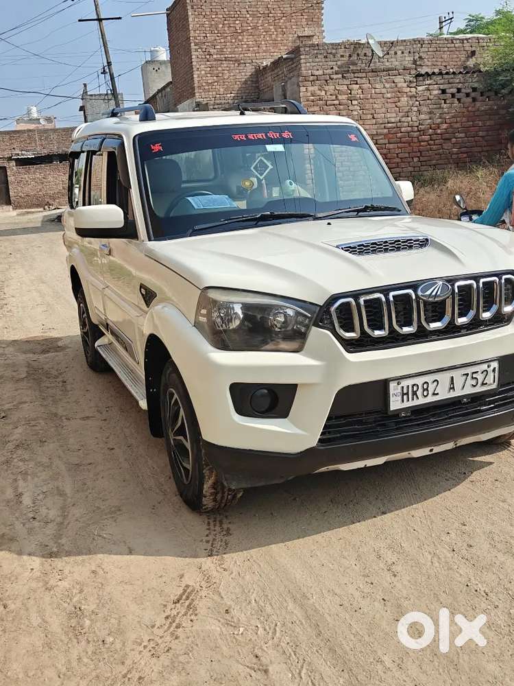 Mahindra Scorpio Classic 2019