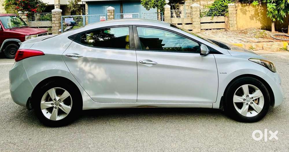 Hyundai New Elantra [2012-2015] 1.6 Sx Diesel Mt, 2014, Diesel