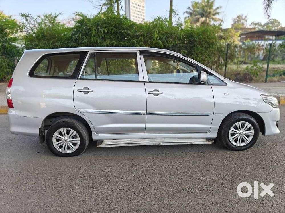 Toyota Innova 2.5 G (diesel) 8 Seater, 2013, Diesel