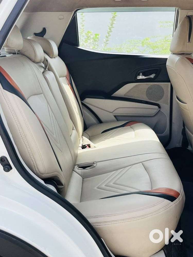 Mahindra Xuv300 W8 Diesel, 2019, Diesel