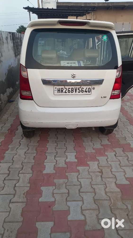 Center Locking , Brand New Tyre Front , Battery Under Warranty