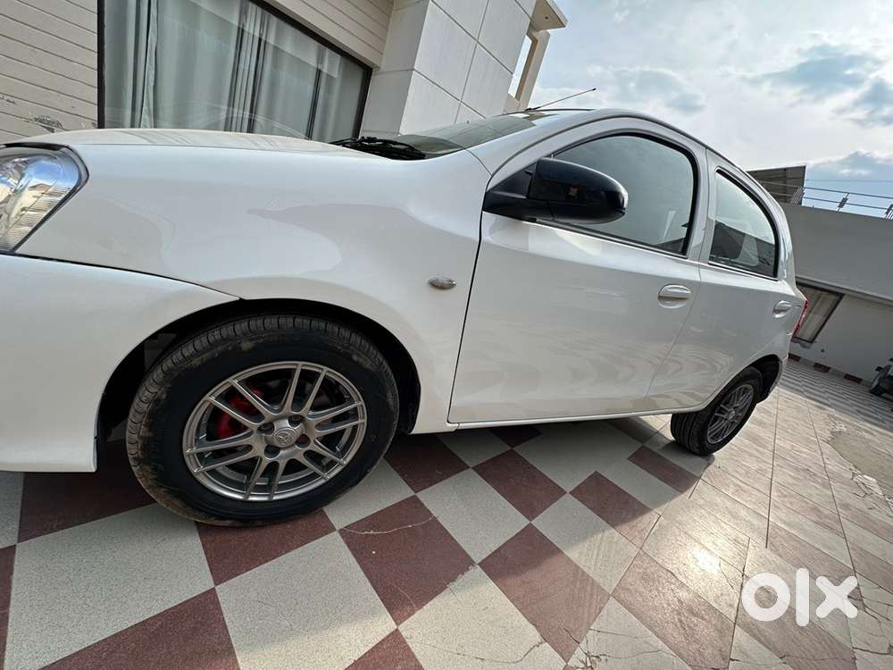 Toyota Etios Liva 2015 Year