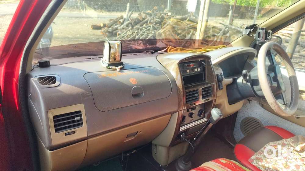 Chevrolet Tavera Elite Ls - B3 10-seater Bs Iii, 2012, Diesel