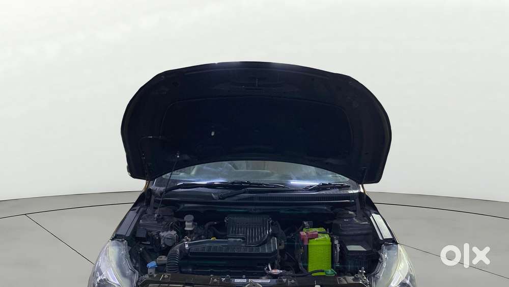 Maruti Suzuki Ciaz 2014-2017 At Zxi, 2016, Petrol