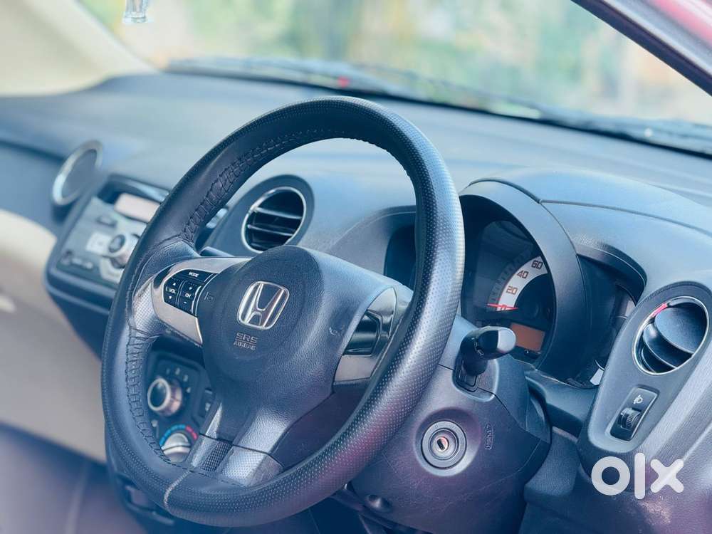 Honda Brio, 2014, Petrol