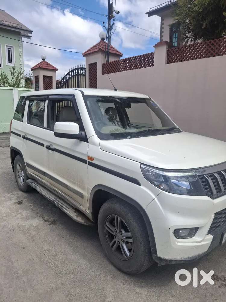 Mahindra Bolero Neo N10