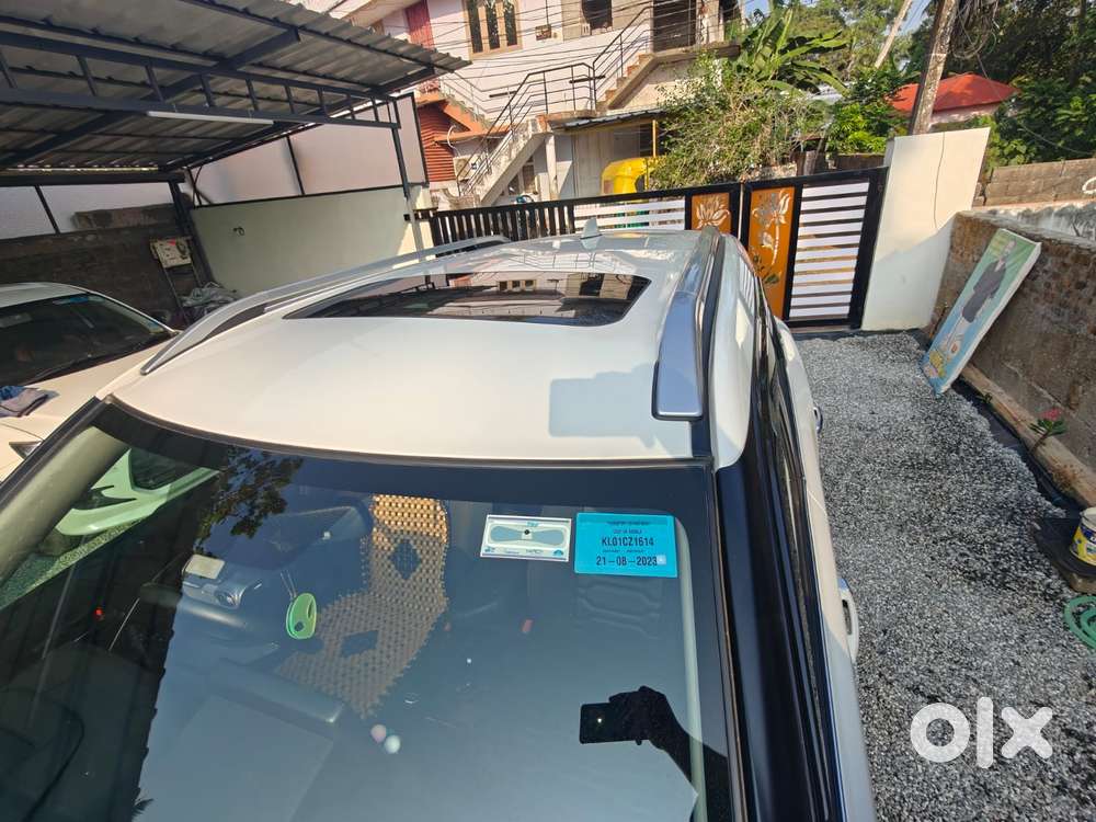 Maruti Suzuki Brezza 1.5 Zxi Plus Smart Hybrid, 2023, Petrol