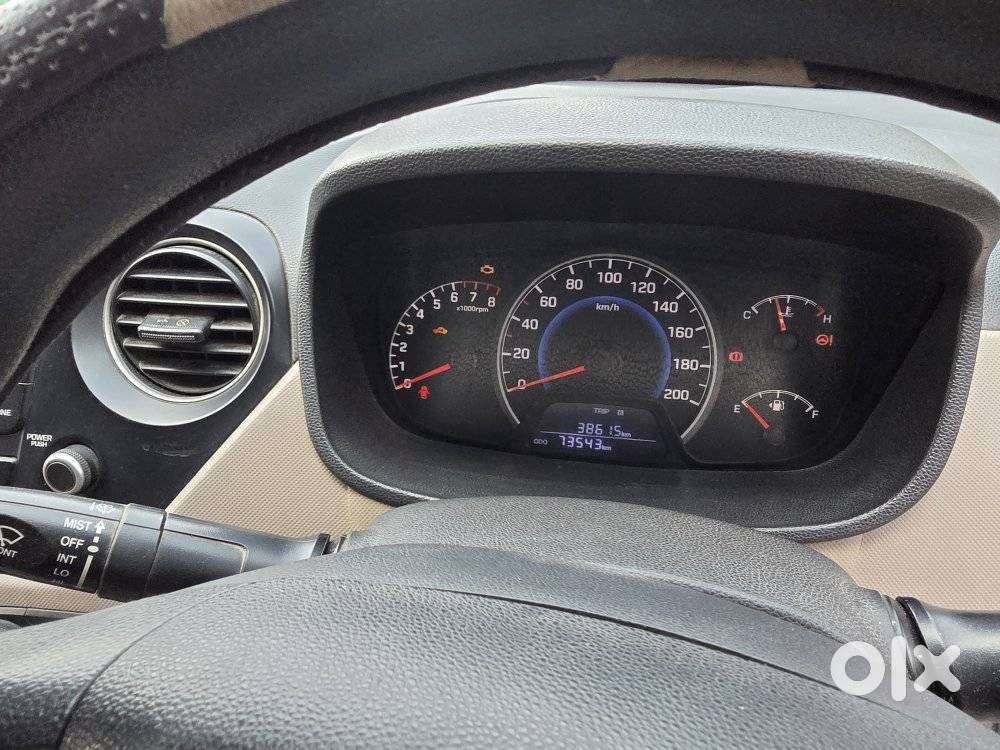 Hyundai Grand I10 Sportz, 2017, Petrol