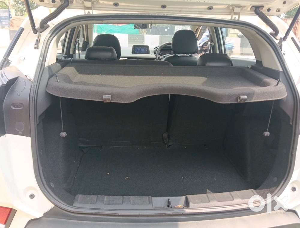 Tata Nexon Petrol 2022