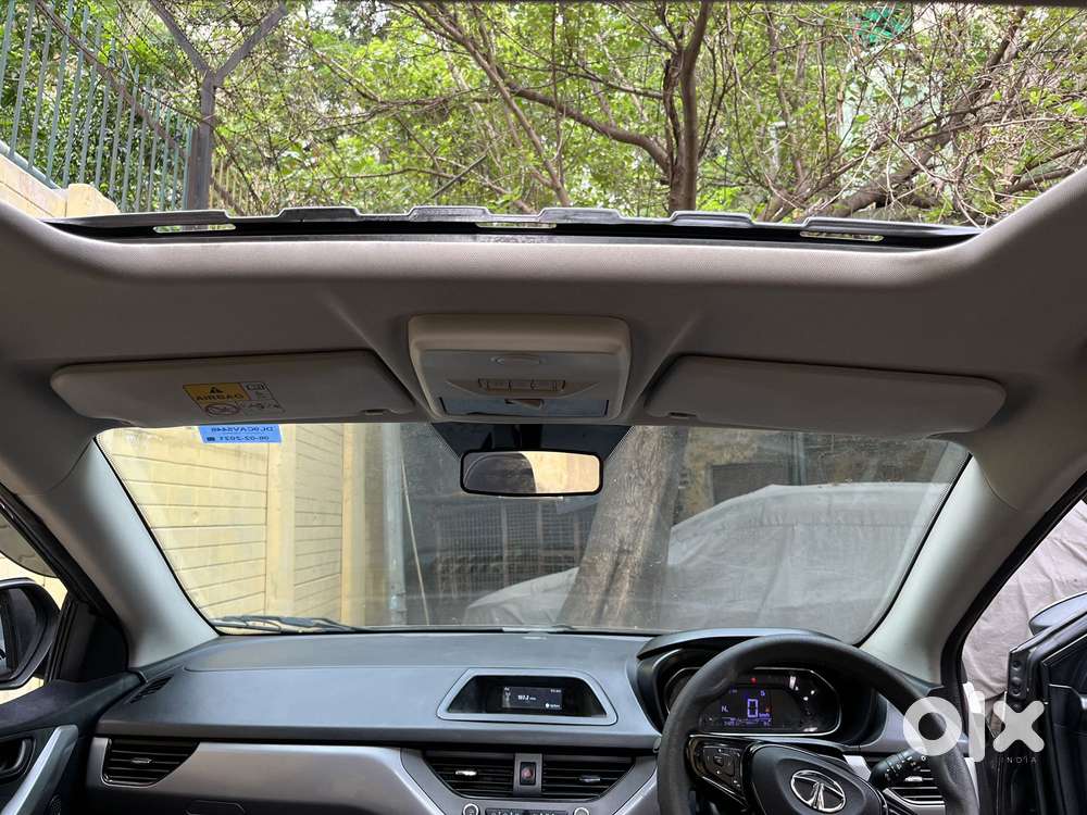 Tata Nexon 1.2 Revotron Xma Amt (s), 2021, Petrol