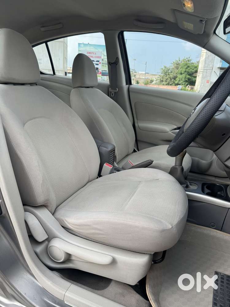 Nissan Sunny Xv, 2012, Petrol