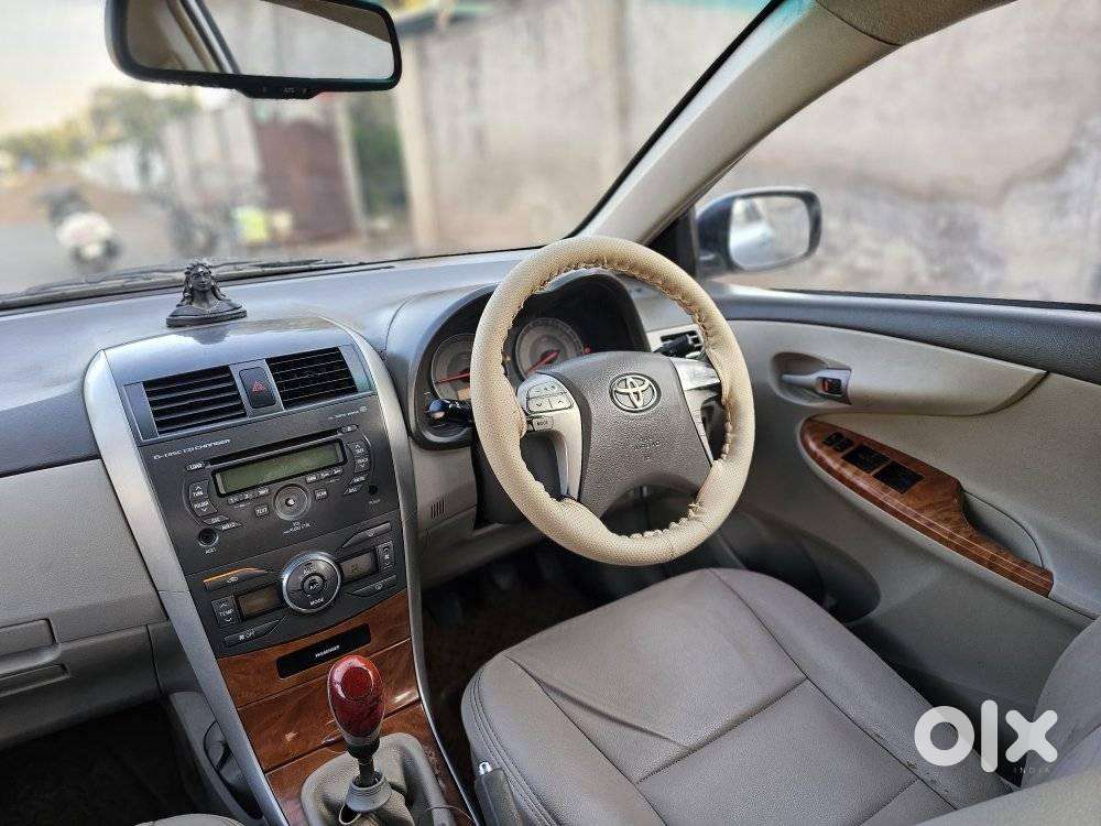 Toyota Corolla Altis 1.8 G Cng, 2010, Cng & Hybrids