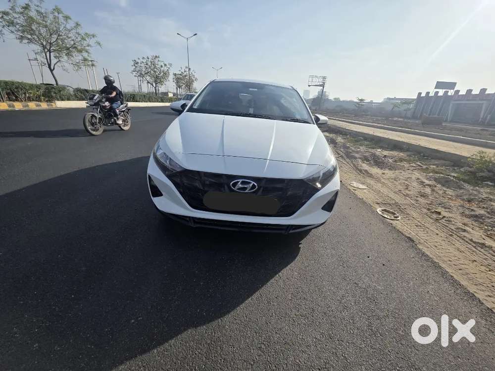 Hyundai New I20 2023 Petrol 28000 Km Driven