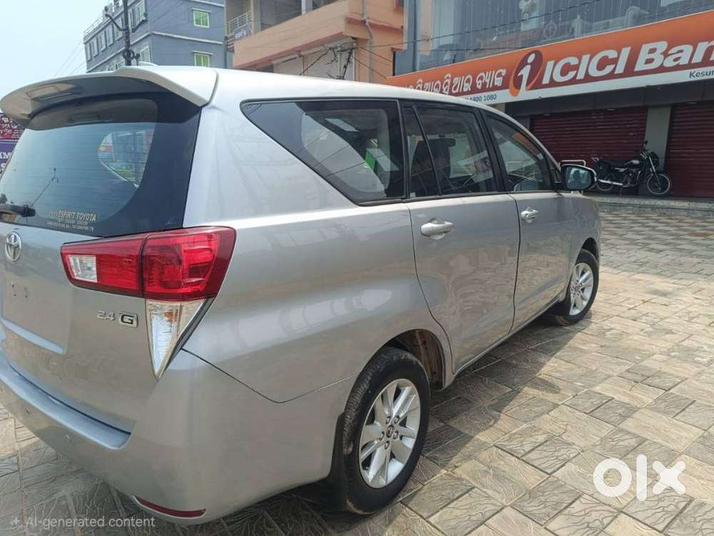 Toyota Innova Crysta 2.4 G Mt 8s, 2017, Diesel