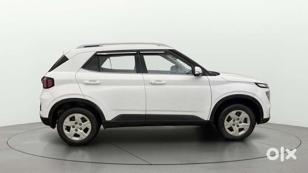 Hyundai Venue Sx, 2023, Petrol