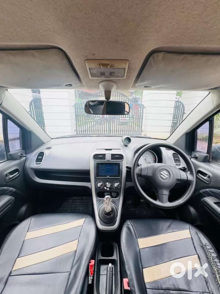 Maruti Suzuki Ritz Lxi, 2011, Petrol