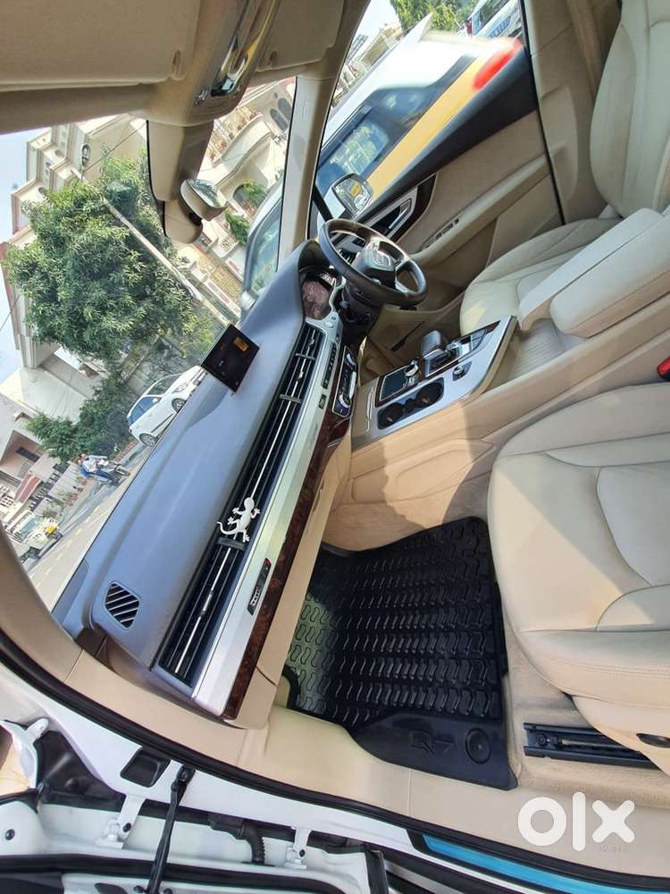Audi Q7 Diesel Automatic 2016 Model
