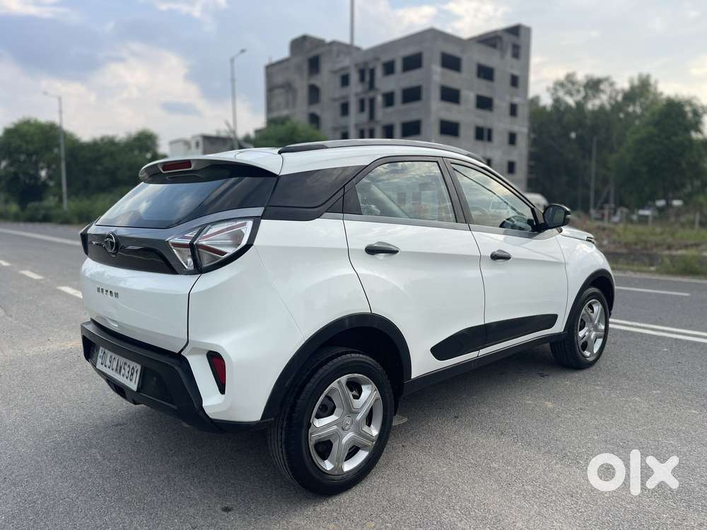 Tata Nexon 1.2 Revotron Xma Amt, 2021, Petrol