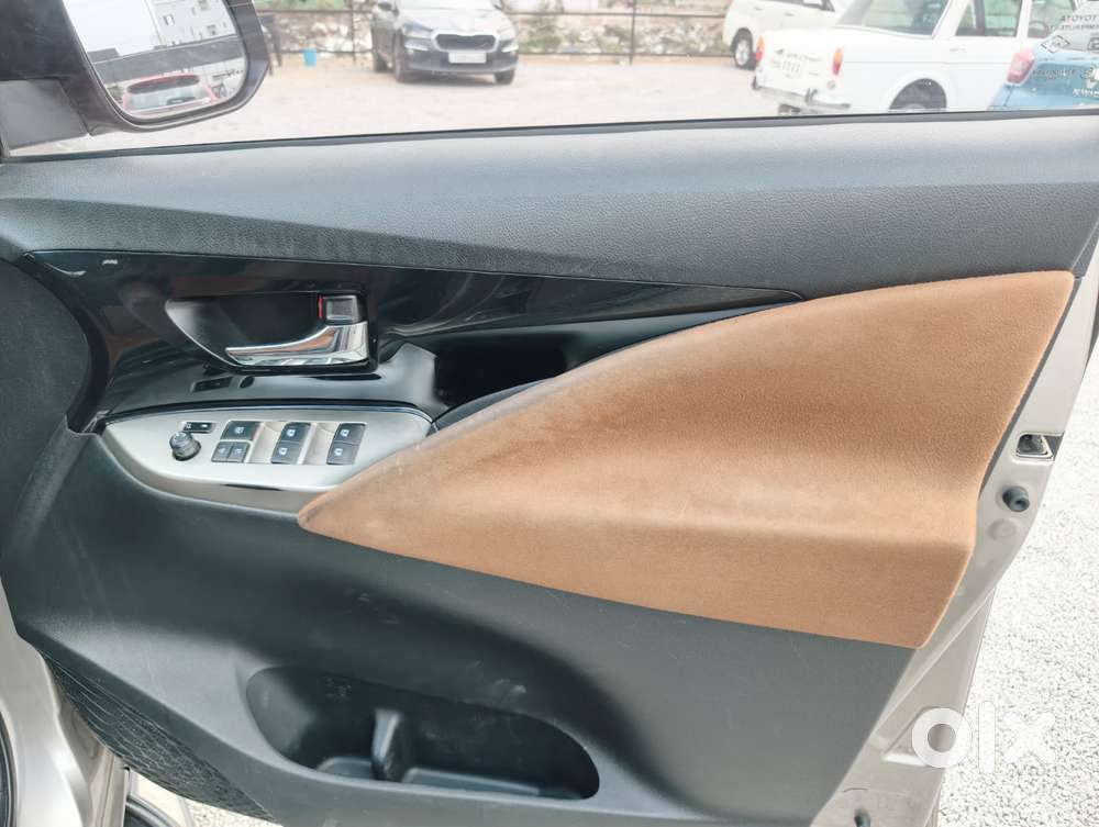 Toyota Innova Crysta 2.8 Z, 2017, Diesel