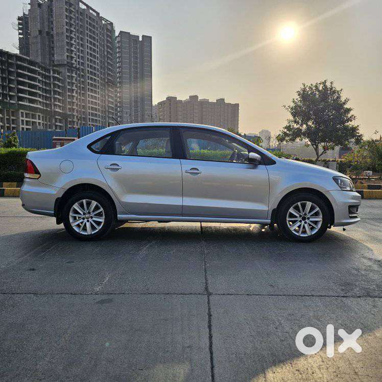 Volkswagen Vento 1.2 Highline Plus At 16 Alloy, 2017, Petrol