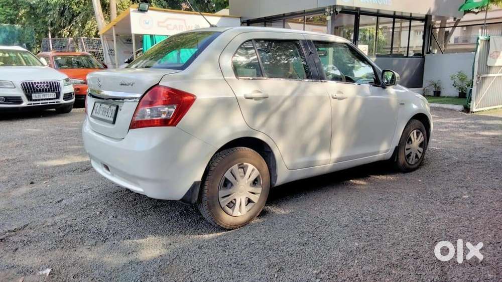 Maruti Suzuki Swift Dzire Vdi Bsiv, 2015, Diesel