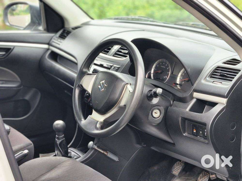 Maruti Suzuki Swift Vxi With Abs, 2016, Petrol
