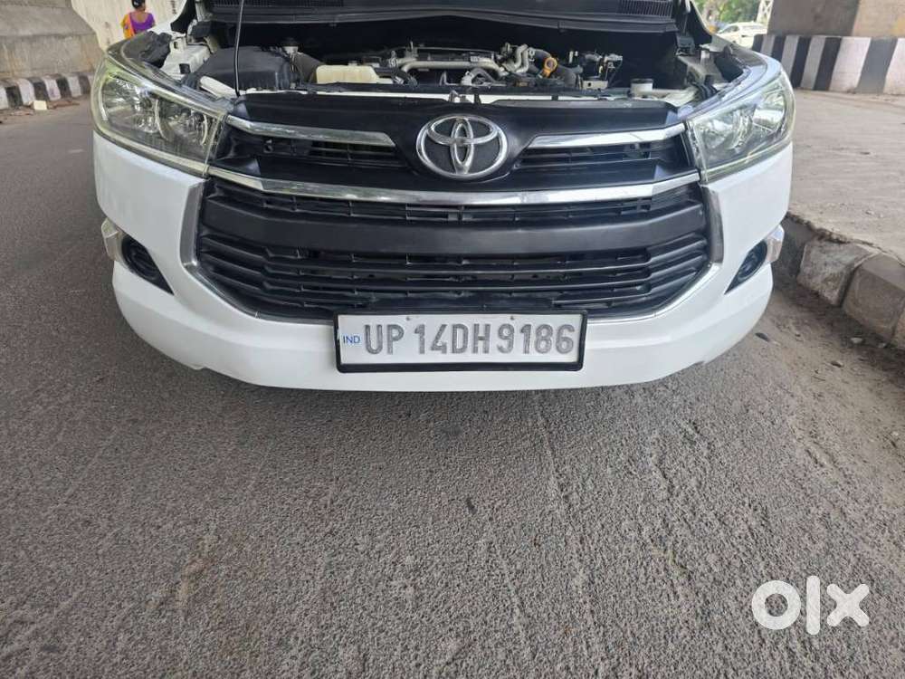 Toyota Innova Crysta 2.8 Gx At, 2017, Diesel