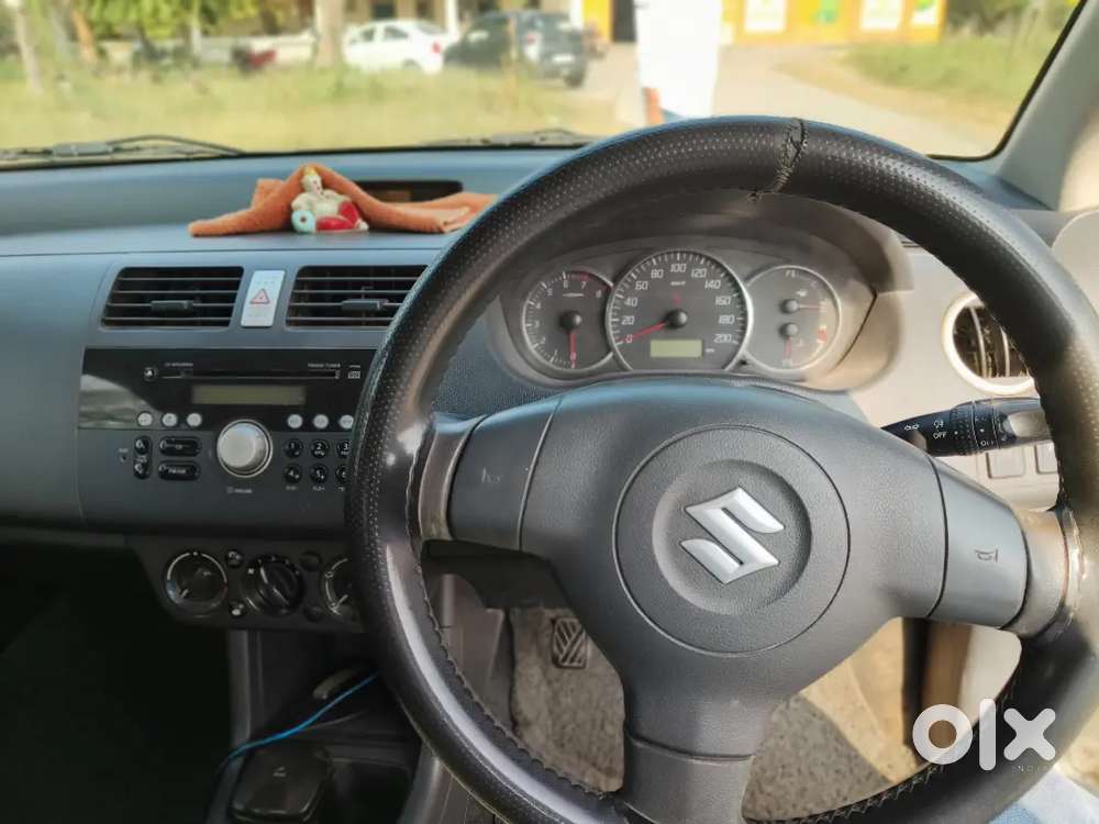 Maruti Suzuki Swift Dezire Cng